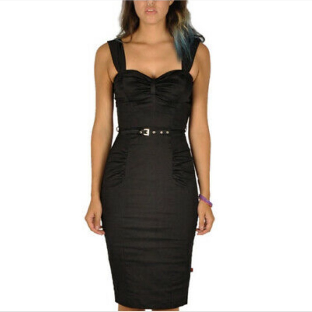Sexy Belted Wiggle Dress from Sway by Daang Goodman